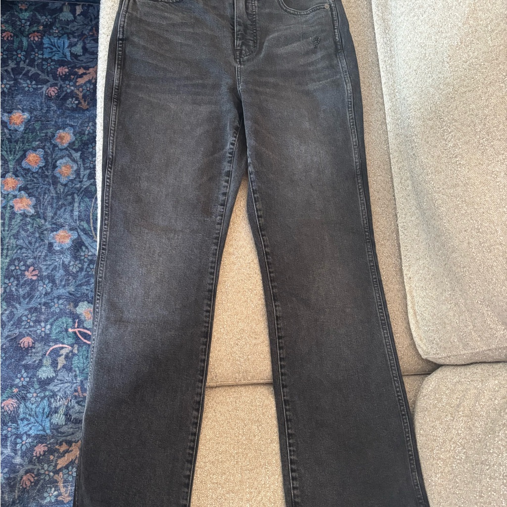 Madewell Women's Straight Leg Jeans In Charcoal Black